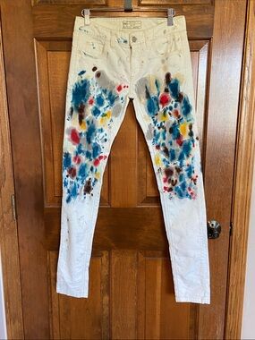 Free People Corduroy RARE Skinny  artistic graphics paint splatter Size 26 x 32”